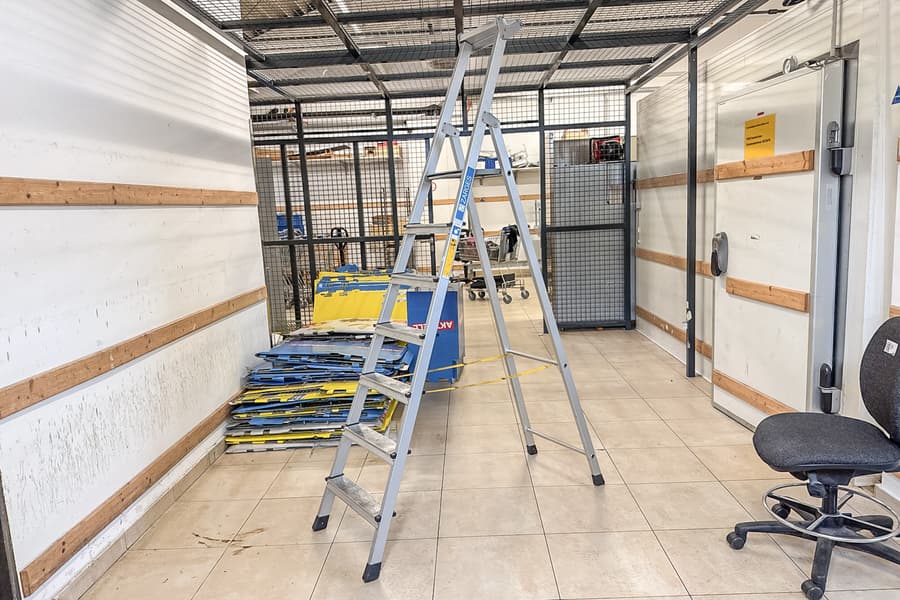 Alu-Stehleiter Zarges, 7-stufig